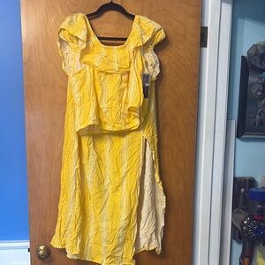 2 Piece Crop Top and Skirt Yellow Stripe